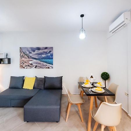 Ruellia Luxury Apartments Kalligoni Экстерьер фото