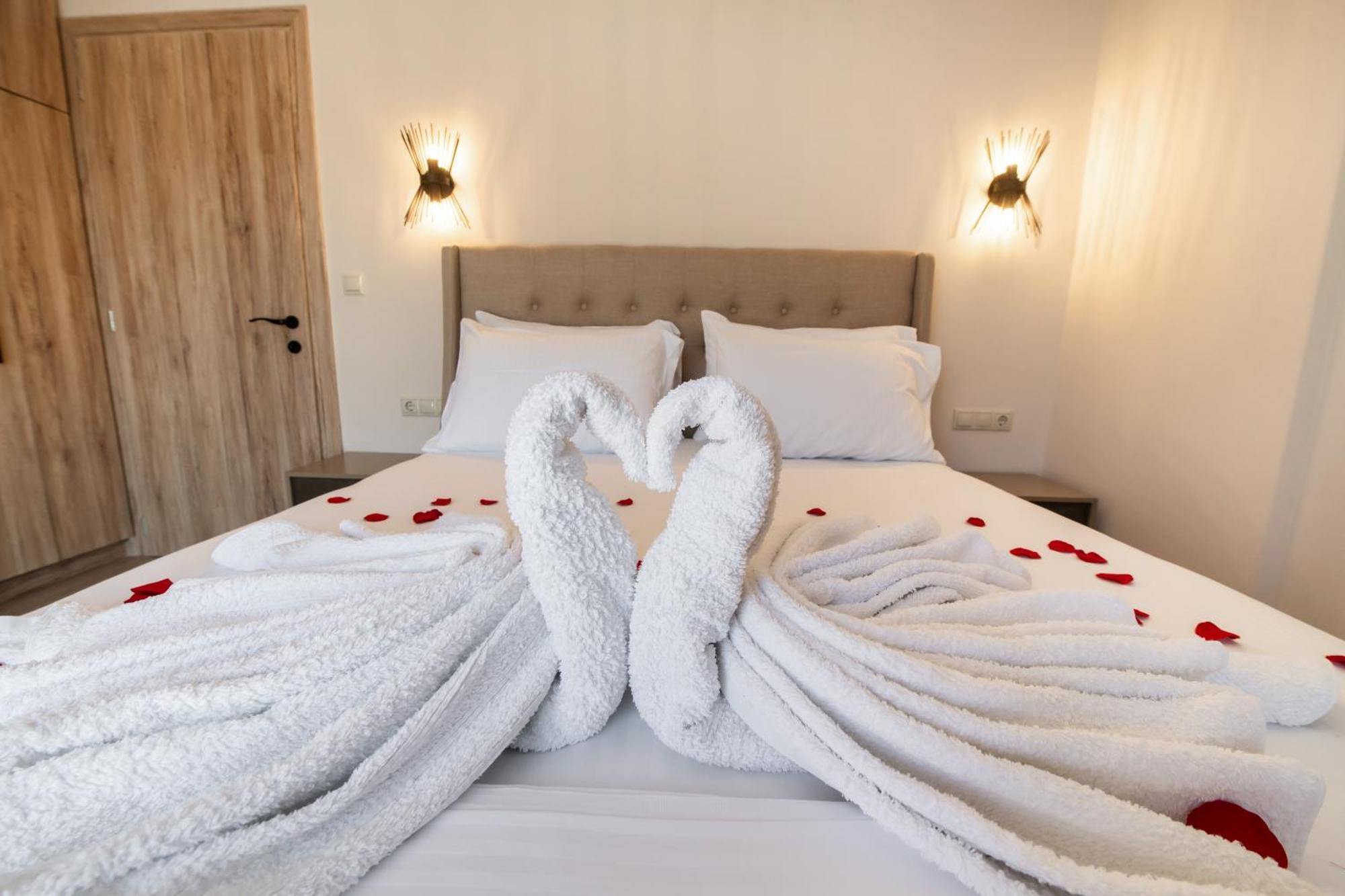 Ruellia Luxury Apartments Kalligoni Экстерьер фото